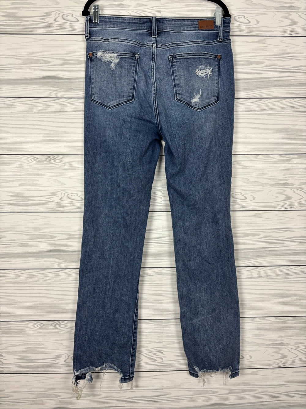 Judy Blue Straight Fit Distressed Jeans Size 11/30 - Picture 8 of 12